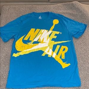 Nike tee